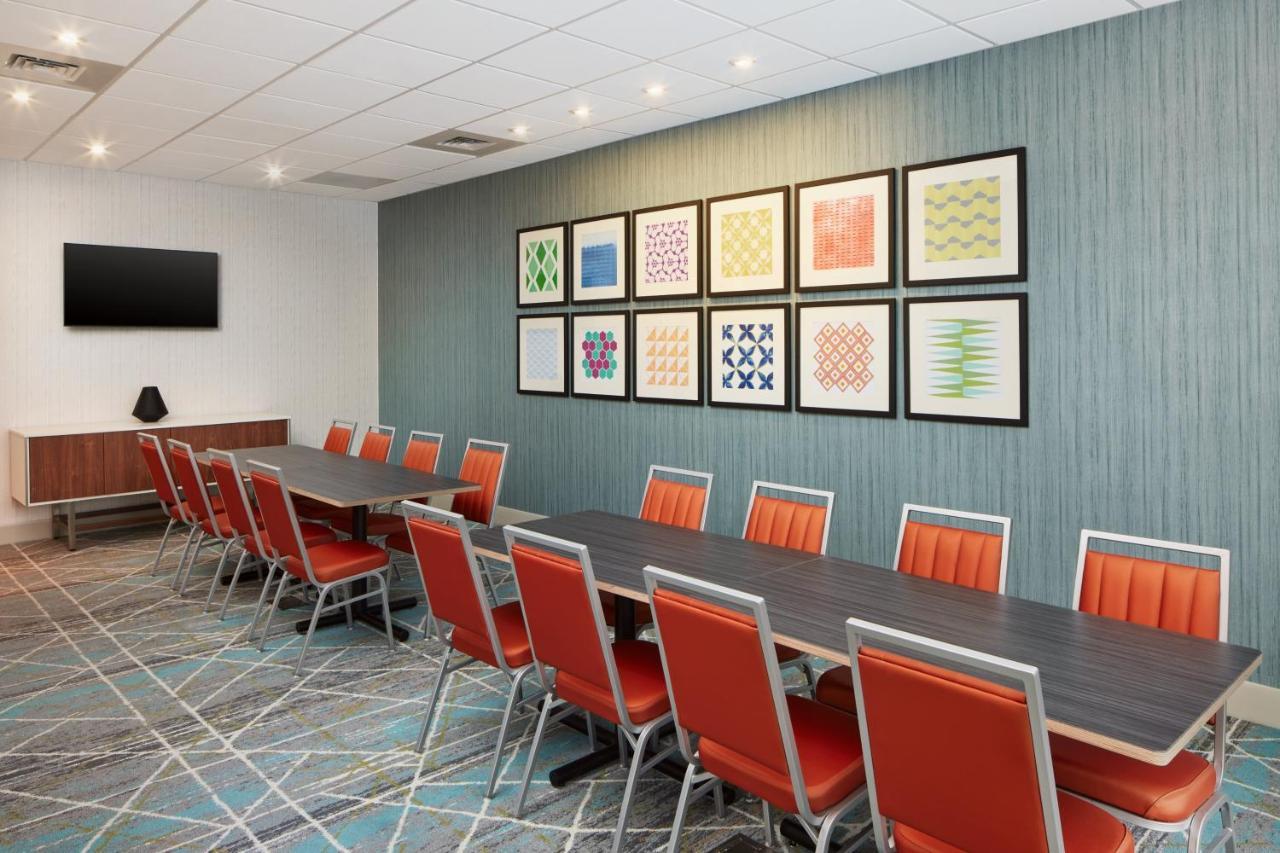Hotel Express & - Pensacola Area By Ihg 4*